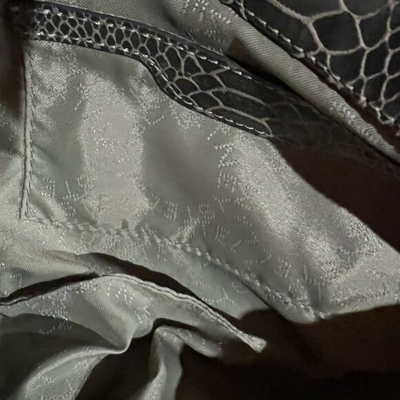 Stella McCartney Eco Python Embossed Falabella Fold Over Clutch Brown - Picture 13 of 14